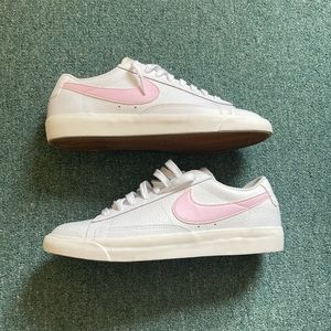 Nike Blazer Low ( White Pink Sail )